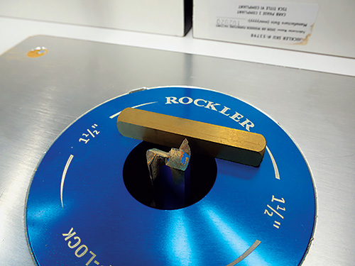 Using brass set-up bar to adjust bit height