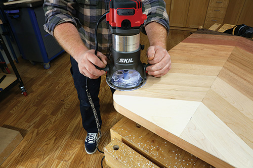 Trimming edge laminate on table side