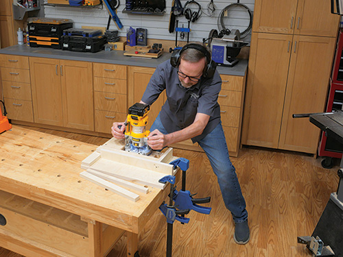 Cutting holes in spurtle head