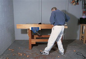 The plane gets its power from your legs and feet. You can plane about 5 feet of wood without having to travel.