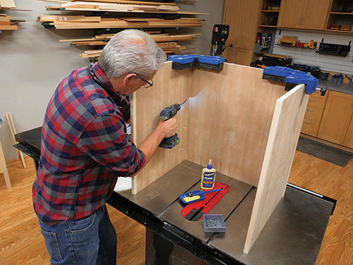 Drilling joint in clamped up cabinet carcass